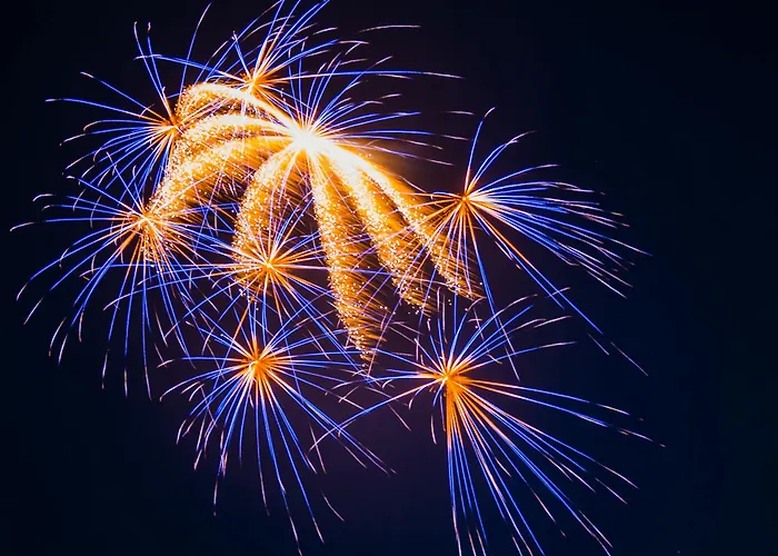 Budapest New Year's Eve Guide 2027-2027: Events, Fireworks & Where to Stay